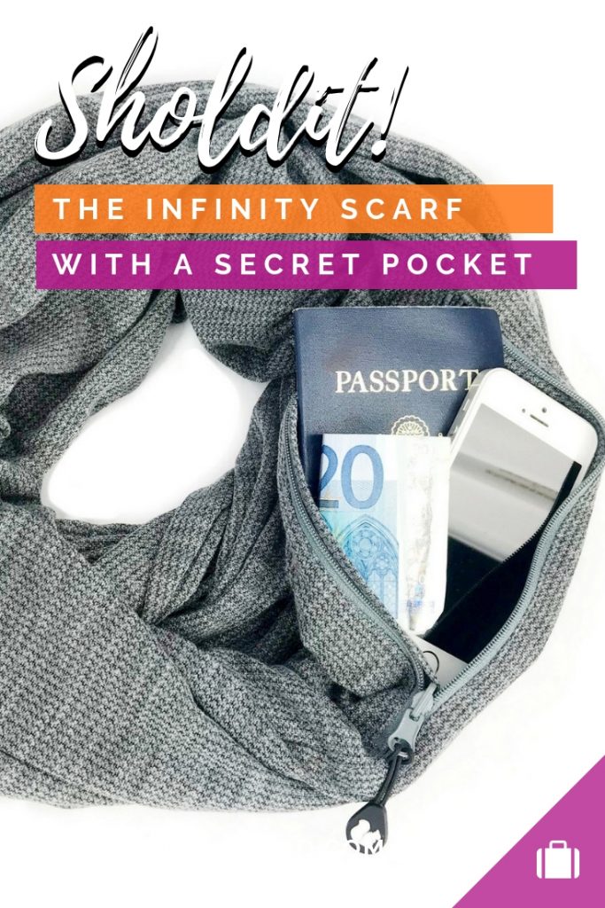 Infinity scarf with a secret pocket Pin