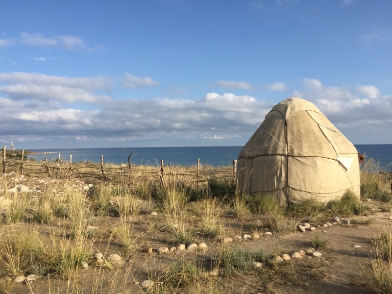 Yurt on the shore of Lake Issy-Kul
