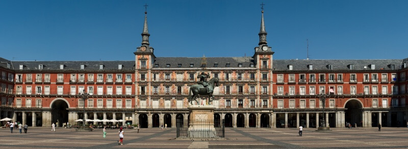 Plaza Mayor - great place to spend the day - Madrid
