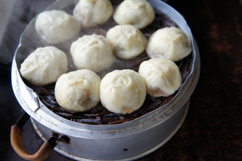 Solo female travel in China - baozi dumplings