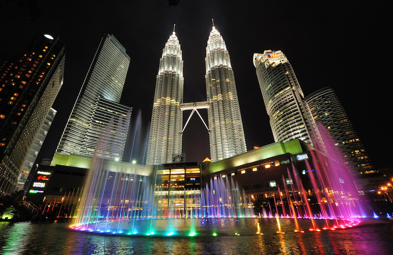 Things to do in Kuala Lumpur - light show at Petronas Towers