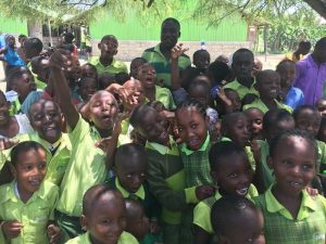 Volunteering abroad - schoolchildren in Senegal