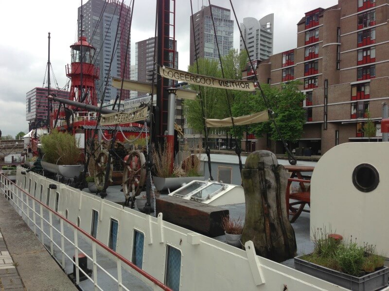 House sitting Europe - a houseboat in Rotterdam