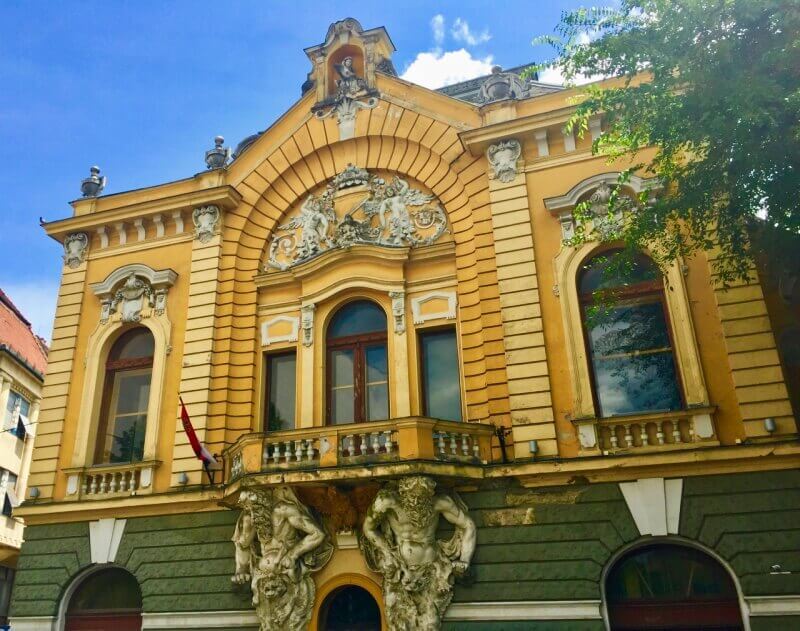 travel Serbia - architectural gems