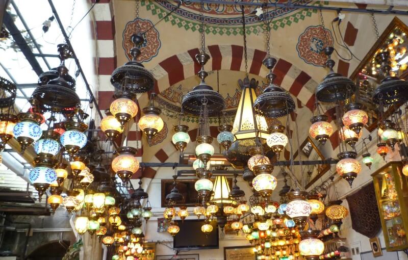 Istanbul bazaar - lamp shop