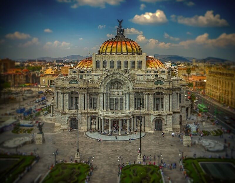Study a language abroad - in Mexico City, for example