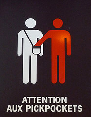 Beware pickpockets sign