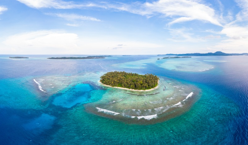 Banyak Islands Sumatra - surrounded by turquoise waters and wonderful Sumatra beaches